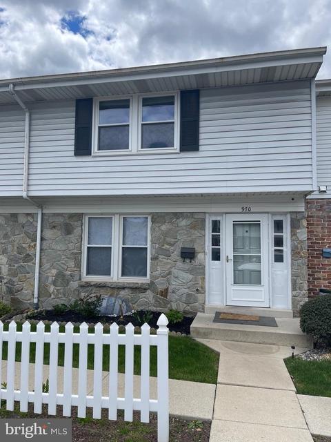 970 E Maple St, Palmyra, PA 17078
