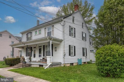 201 W Carpenter Ave, Myerstown, PA 17067