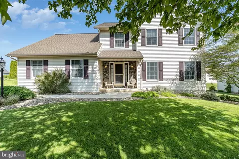 79 Norfolk Ln, Lebanon, PA 17042