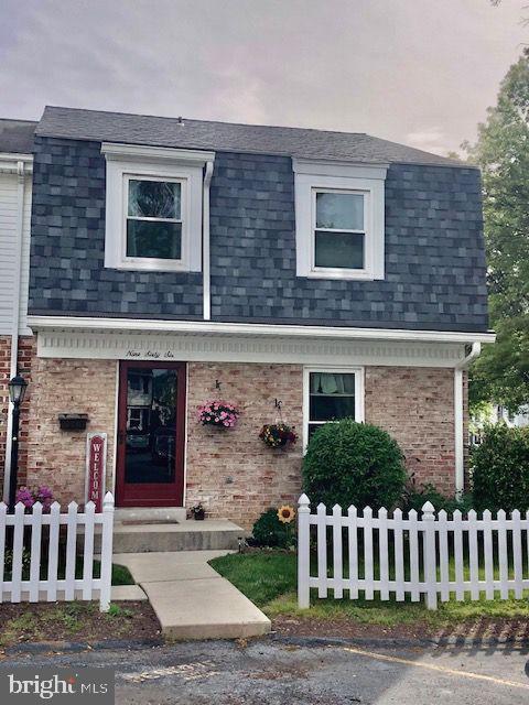966 E Maple St, Palmyra, PA 17078