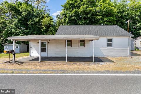 37 Old Jonestown Rd, Lebanon, PA 17042