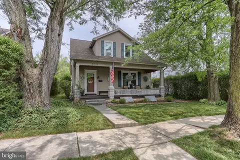 235 W Sheridan Ave, Annville, PA 17003