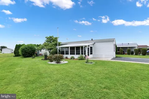 65 Country Acres Gold, Myerstown, PA 17067