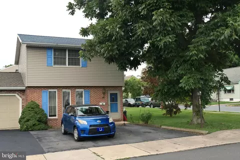 375 N 24th St, Lebanon, PA 17046