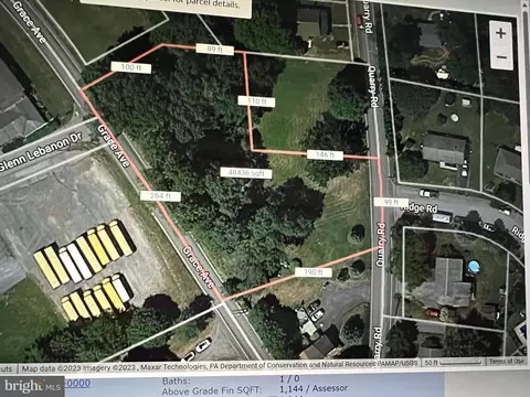 Es Grace Avenue, Lebanon, PA 17046