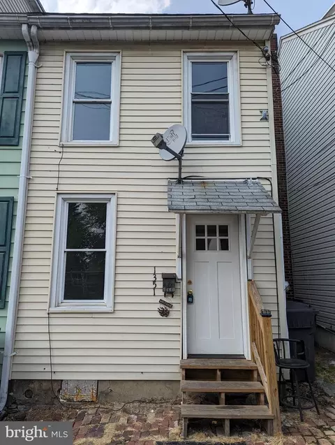 1351 Monument St, Lebanon, PA 17046