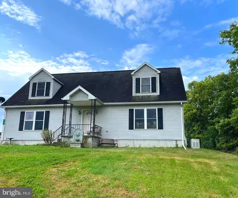 540 Palmyra Bellegrove Rd, Annville, PA 17003