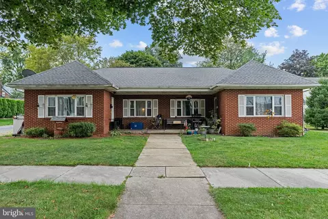 107-109 S Forge Rd, Palmyra, PA 17078