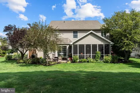 1446 E Maple St, Palmyra, PA 17078 photo 29