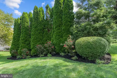 1446 E Maple St, Palmyra, PA 17078 photo 30