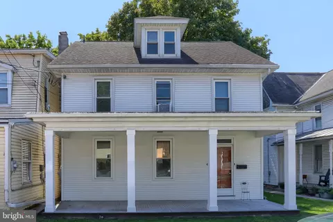 48 W Sheridan Ave, Annville, PA 17003