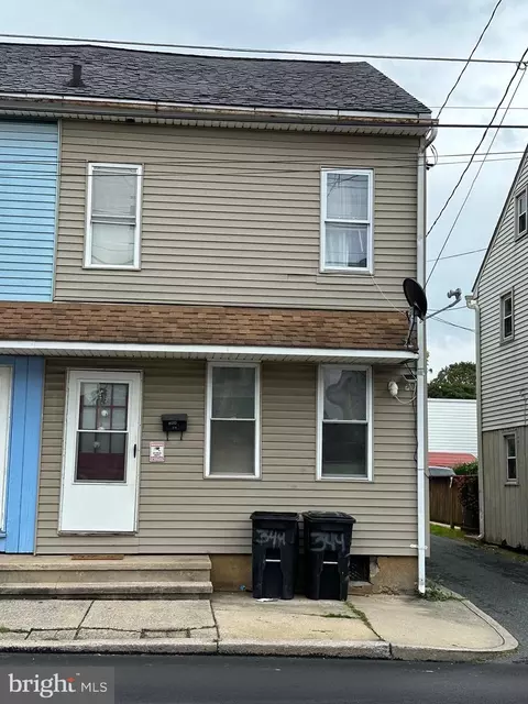 344 N 12th St, Lebanon, PA 17046