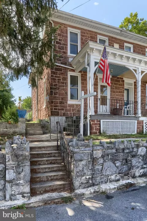 115 S King St, Annville, PA 17003
