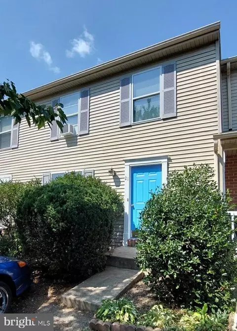 21 Tiffany Ln, Lebanon, PA 17046