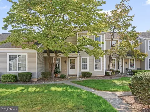 311 Barrington Ct, Palmyra, PA 17078