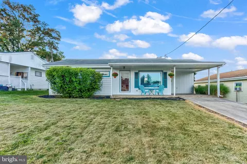 739 E Birch St, Palmyra, PA 17078