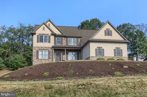 2084 Mallard Ln, Lebanon, PA 17046