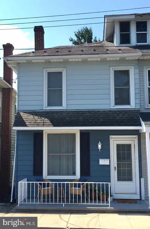 112 Maple St, Lebanon, PA 17046