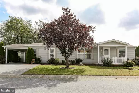 75 Bauer Dr, Lebanon, PA 17046