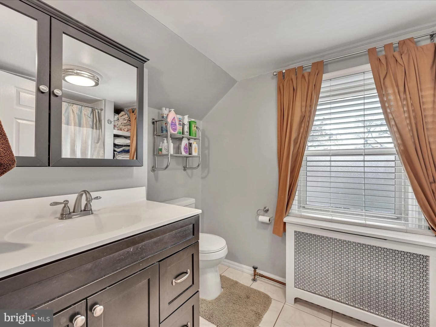 511 E Oak St, Palmyra, PA 17078 photo 16