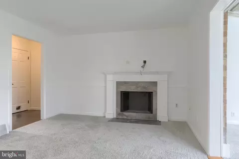 935 E Maple St, Palmyra, PA 17078 photo 13
