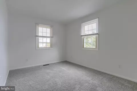 935 E Maple St, Palmyra, PA 17078 photo 24