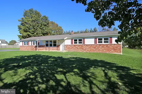 593 Dodge St, Lebanon, PA 17046