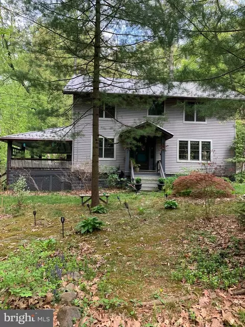 102 Birch Ave, Mount Gretna, PA 17064