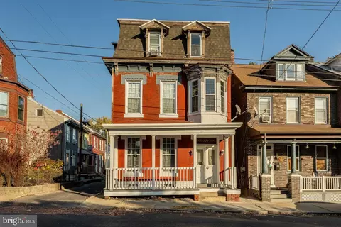222 S 8th St, Lebanon, PA 17042