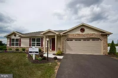 01 Lavender Ln, Lebanon, PA 17042