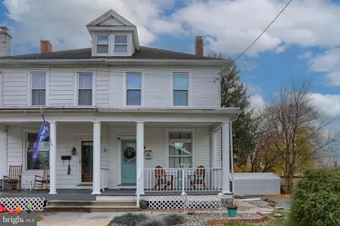 44 E Locust St, Lebanon, PA 17042