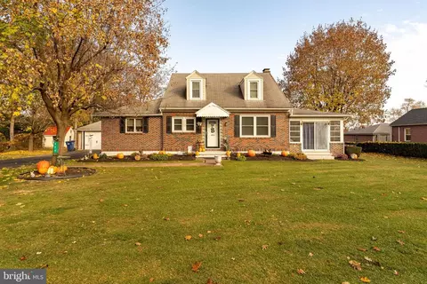 404 Kauffman Rd, Annville, PA 17003