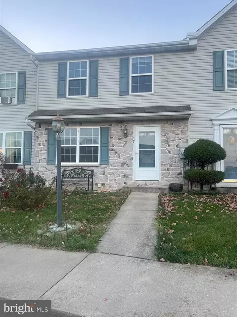 37 Laurel Dr, Myerstown, PA 17067