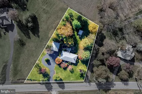 333 Gravel Hill Rd, Palmyra, PA 17078