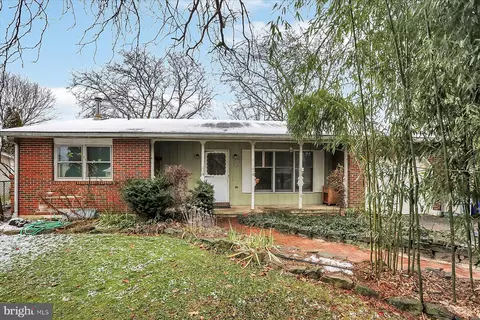 602 Meadow Dr, Lebanon, PA 17042