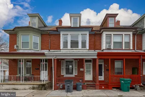 423 New St, Lebanon, PA 17046