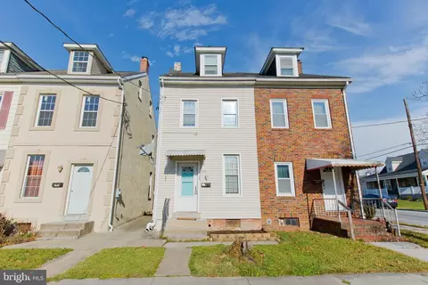 895 E Mifflin St, Lebanon, PA 17046