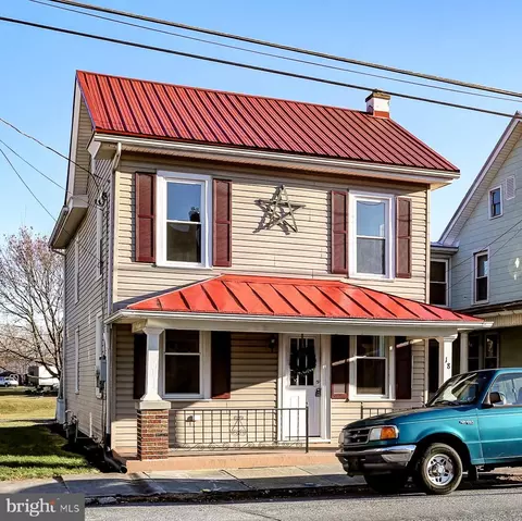 18 N Race, Richland, PA 17087