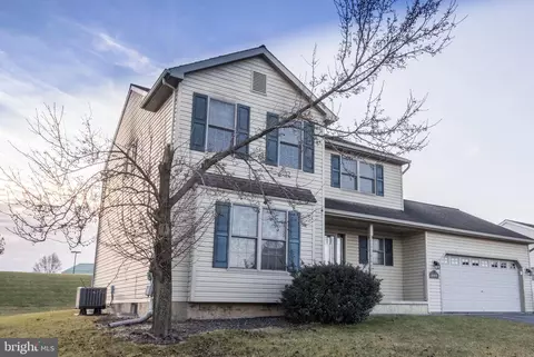 308 Shepherd St, Jonestown, PA 17038