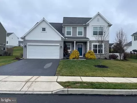 1 Greystone Xing, Lebanon, PA 17042