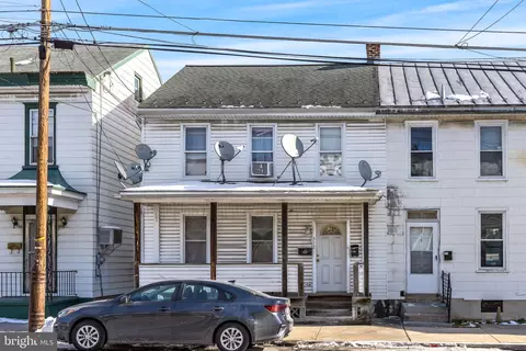 312 S 9th St, Lebanon, PA 17042