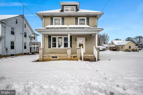 2737 Horseshoe Pike, Palmyra, PA 17078