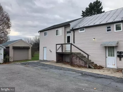 124 W Carpenter Ave, Myerstown, PA 17067