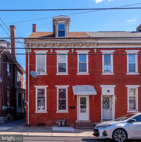 422 7th, Lebanon, PA 17046