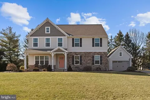 1809 Fieldcrest Rd, Lebanon, PA 17042