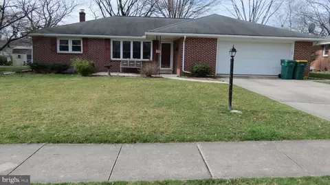 1113 S Green St, Palmyra, PA 17078