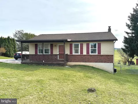 8 E Linden St, Richland, PA 17087