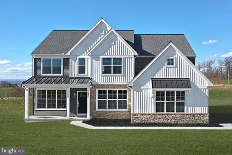 149 Copper Ridge Dr, Newmanstown, PA 17073