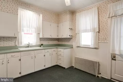 Kitchen - 326 E 328 E Cherry St, Palmyra, PA 17078 photo 3 of 4