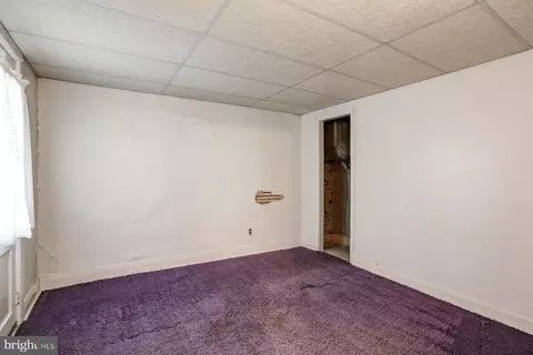Bedroom - 326 E 328 E Cherry St, Palmyra, PA 17078 photo 4 of 11